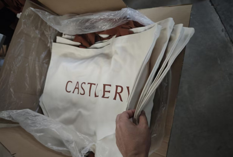 为 CASTLERY 定制帆布袋-05.jpg